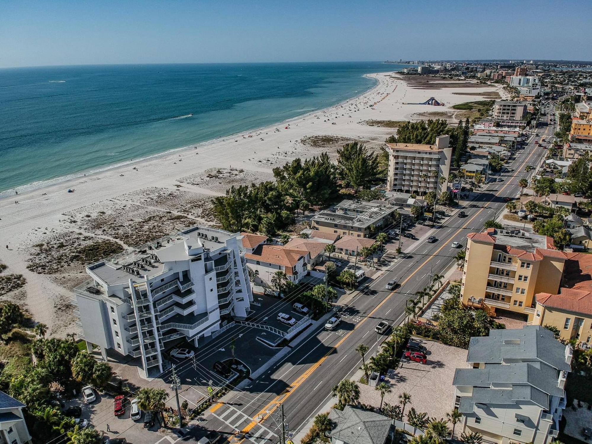 Oceana 202 West Villa St. Pete Beach Buitenkant foto