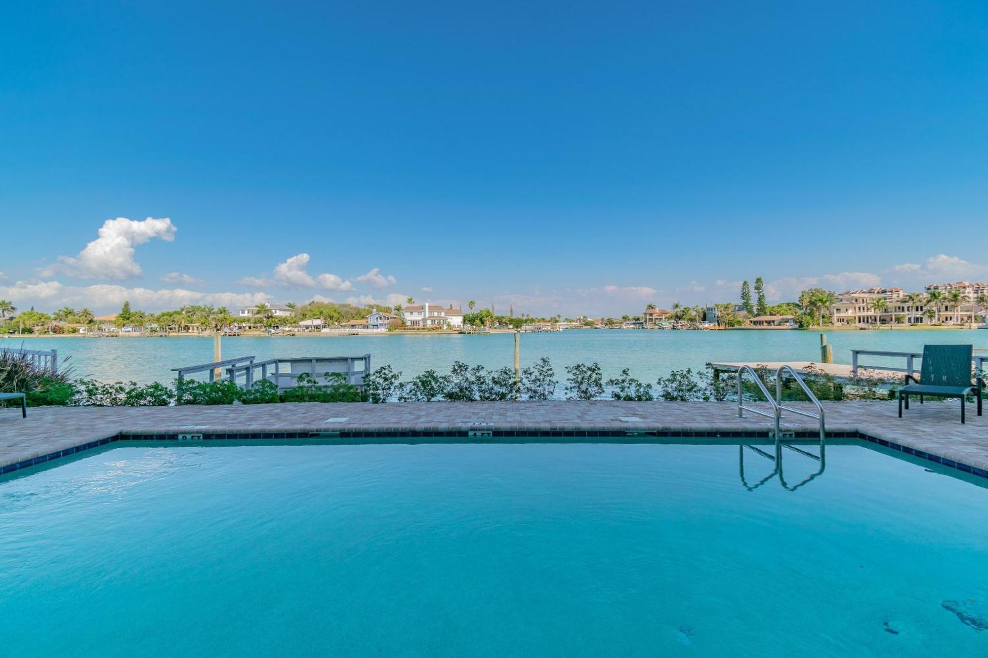 Oceana 202 West Villa St. Pete Beach Buitenkant foto