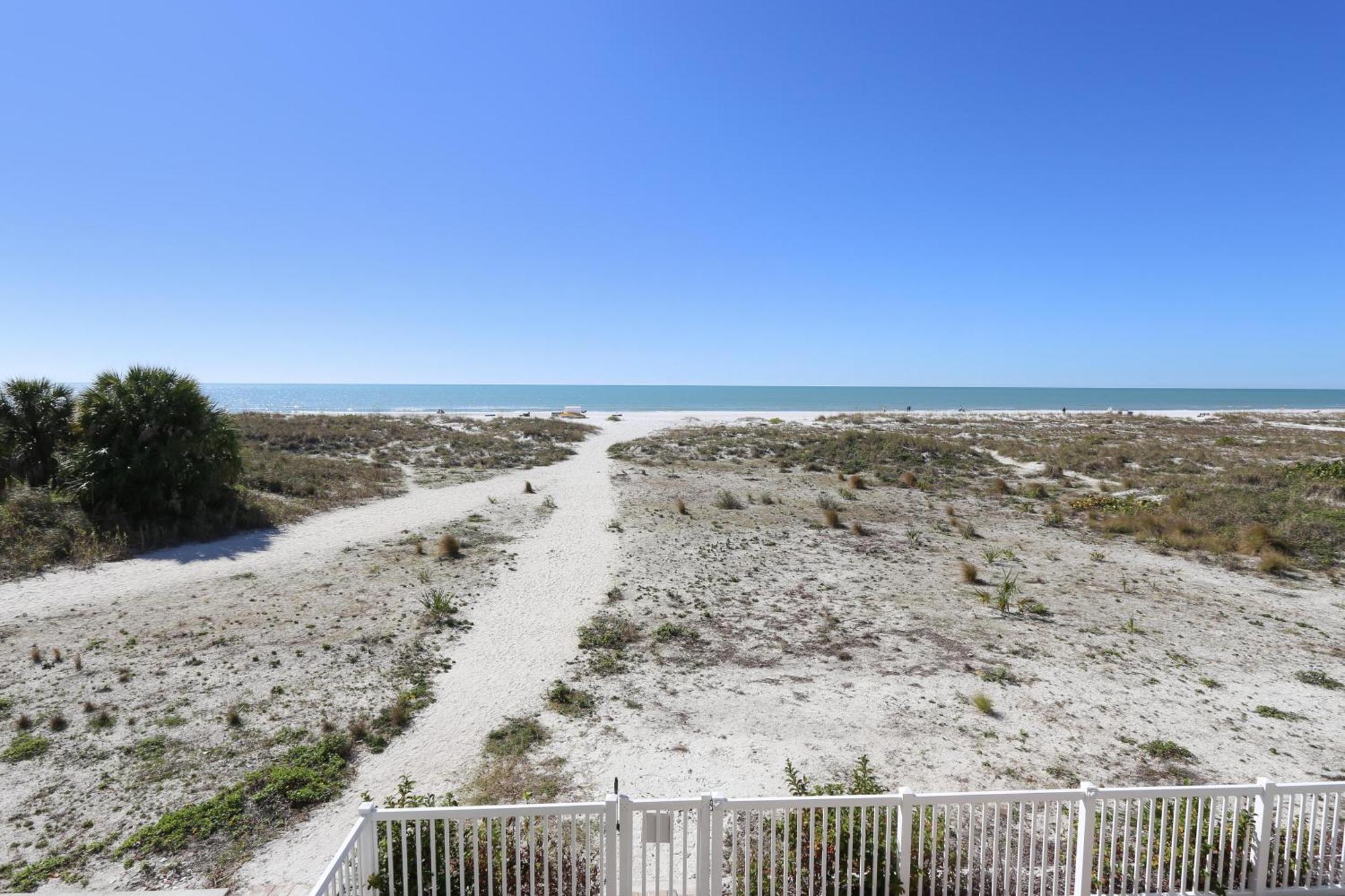 Oceana 202 West Villa St. Pete Beach Buitenkant foto
